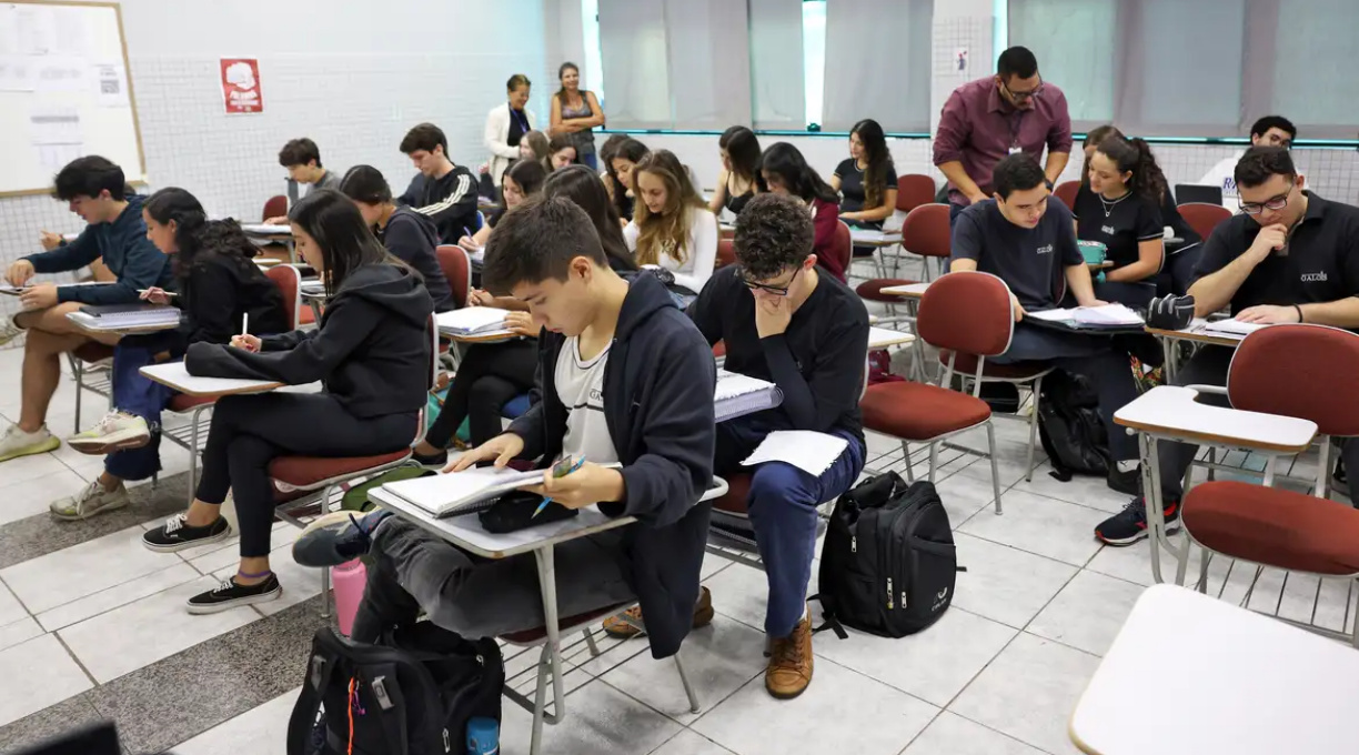 Educação financeira pode ser incluída no currículo escolar 5 Educação financeira pode ser incluída no currículo escolar 5