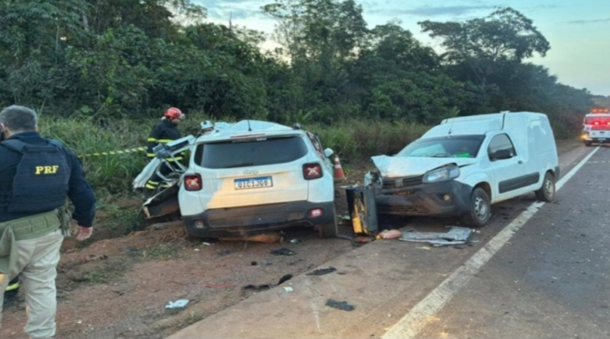 PRF apreende quase 90 quilos de droga em veiculo envolvido em colisão com óbitos na BR-163, em Cláudia 3