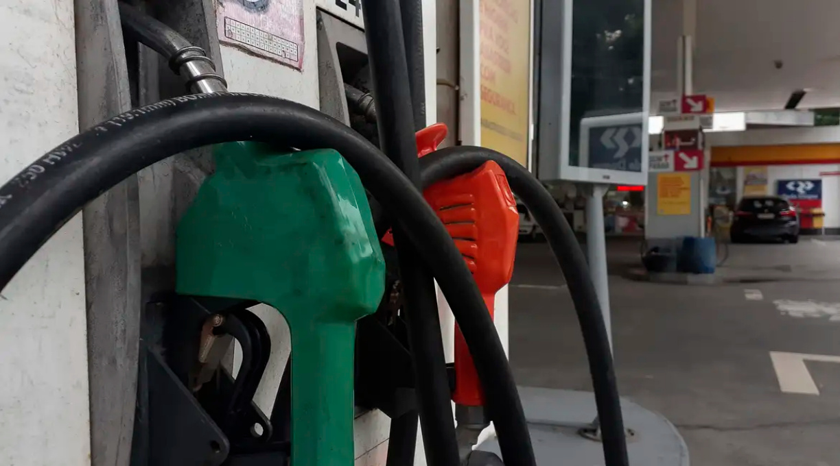 Segunda maior refinaria do país reduz preço da gasolina em 11,3% 5 Segunda maior refinaria do país reduz preço da gasolina em 11,3% 5