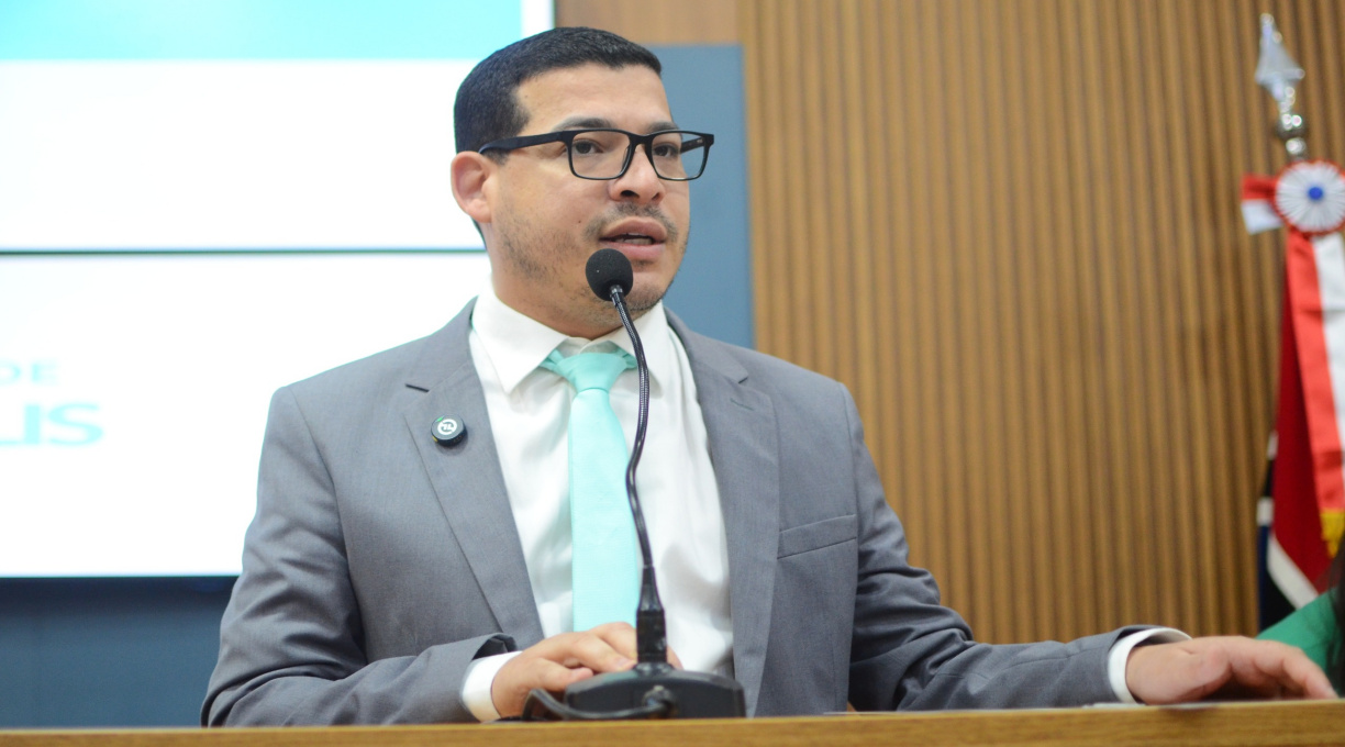 Vinicius Amoroso apresenta projetos voltados à saúde nas escolas e à modernização dos resultados de exames da rede pública 1 Vinicius Amoroso apresenta projetos voltados à saúde nas escolas e à modernização dos resultados de exames da rede pública 1