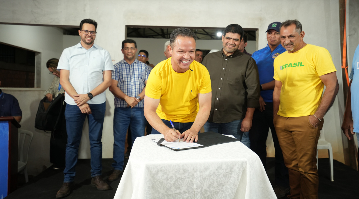 Município dá ordem de serviço para retomada da obra da ESF da Gleba Rio Vermelho 1 Município dá ordem de serviço para retomada da obra da ESF da Gleba Rio Vermelho 1