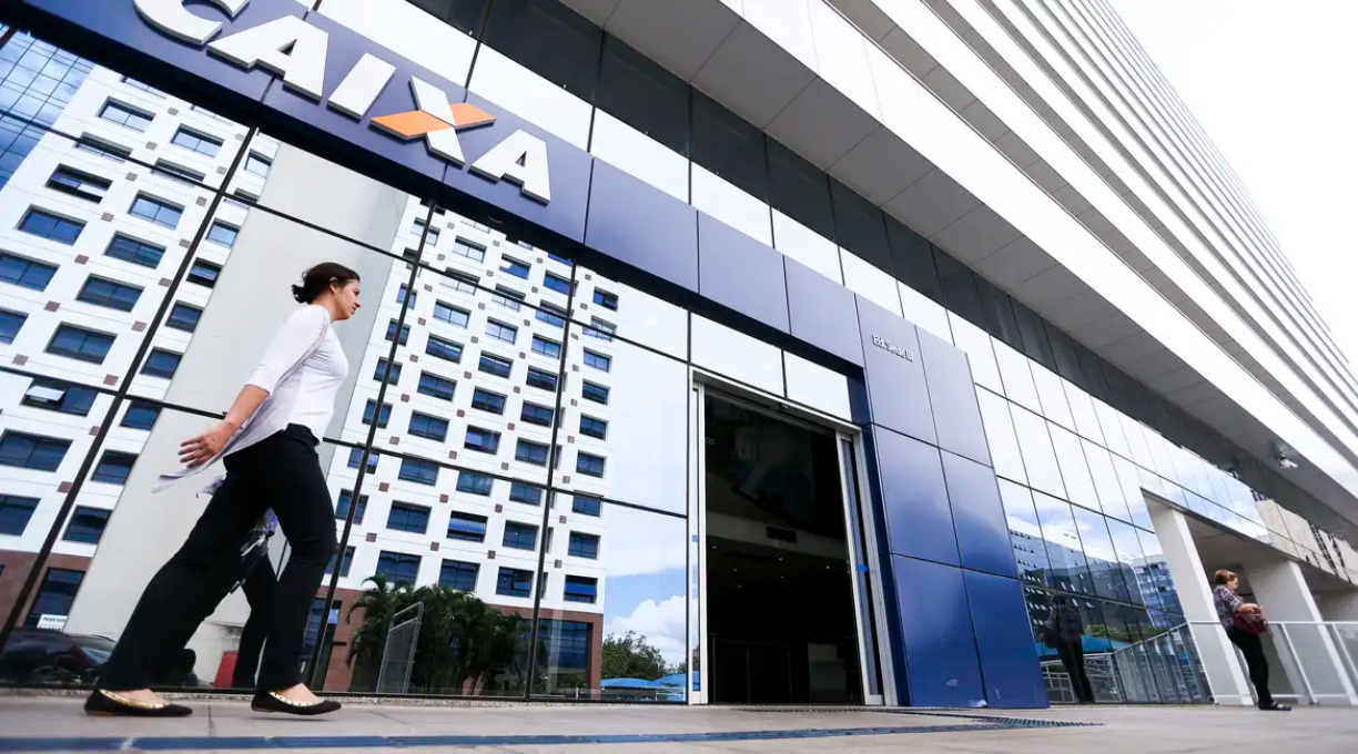 Lucro da Caixa cresce 5,9% e chega a R$ 3,9 bi no segundo trimestre 5 Lucro da Caixa cresce 5,9% e chega a R$ 3,9 bi no segundo trimestre 5