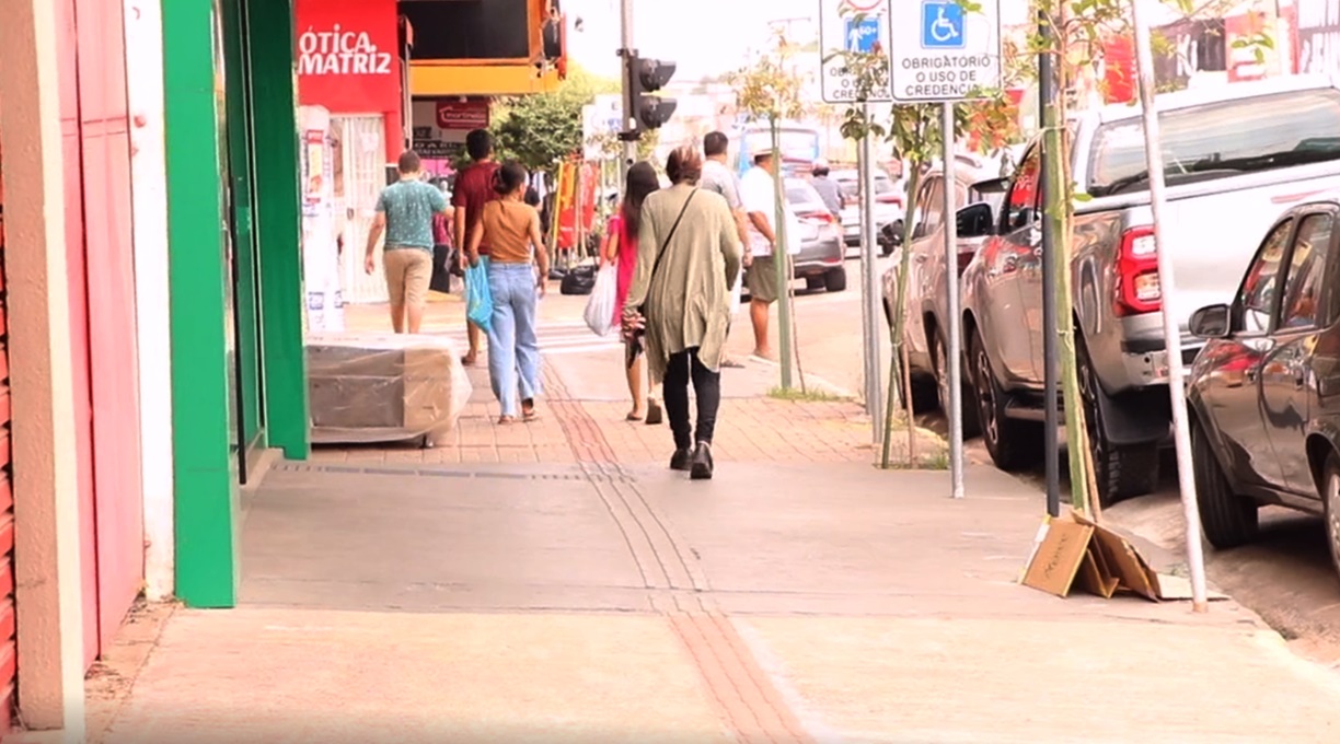 Liquidaqui começa nesta sexta-feira e movimenta comércio de Rondonópolis com 16 dias de ofertas e prêmios 1 Liquidaqui começa nesta sexta-feira e movimenta comércio de Rondonópolis com 16 dias de ofertas e prêmios 1