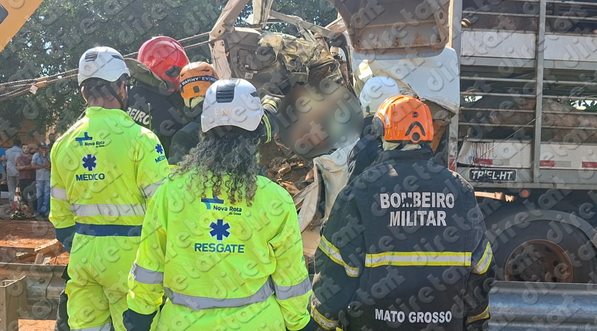 Caminhoneiro morre preso às ferragens após acidente envolvendo quatro veículos de carga em Rondonópolis 1