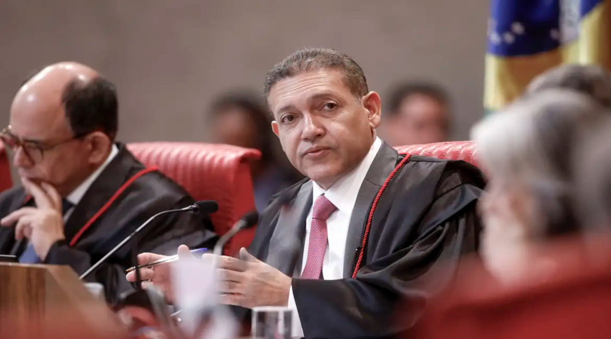 Presidente do TSE reclama de interferência em decisões da Corte 1