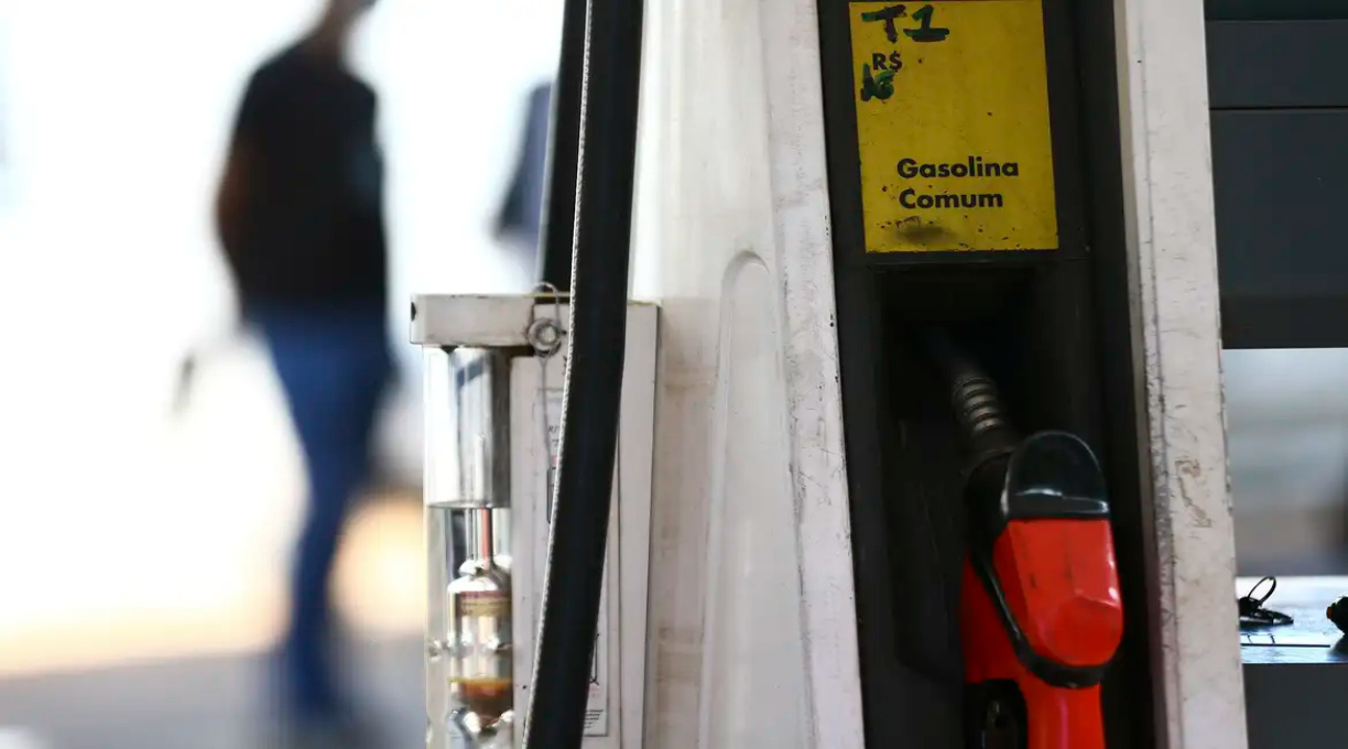 Fiscalização é reforçada para conter alta dos combustíveis 5