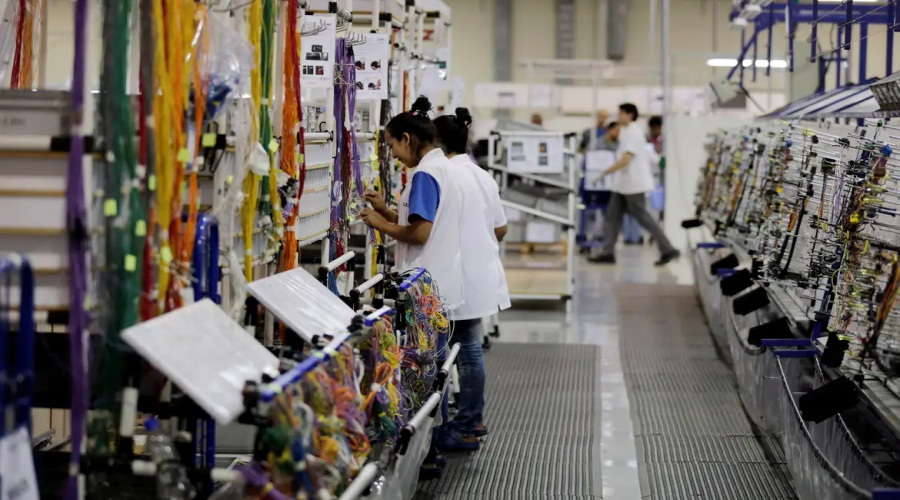 Faturamento da indústria cai 3,5% em agosto, informa CNI 1