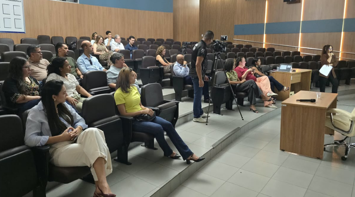 Prefeitura presta contas do segundo quadrimestre deste ano durante audiência 1