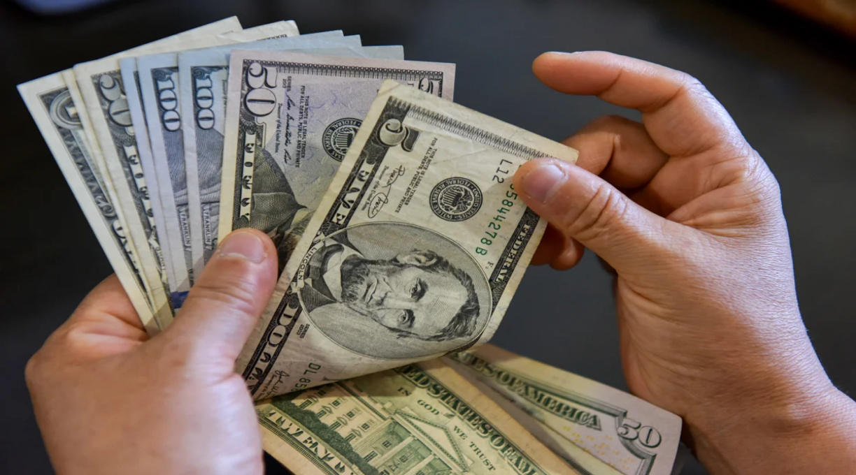 Dólar vai a R$ 5,40 e tem maior alta diária desde janeiro de 1999 1